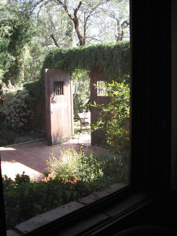 Desert Trails Bed & Breakfast Tanque Verde Bilik gambar